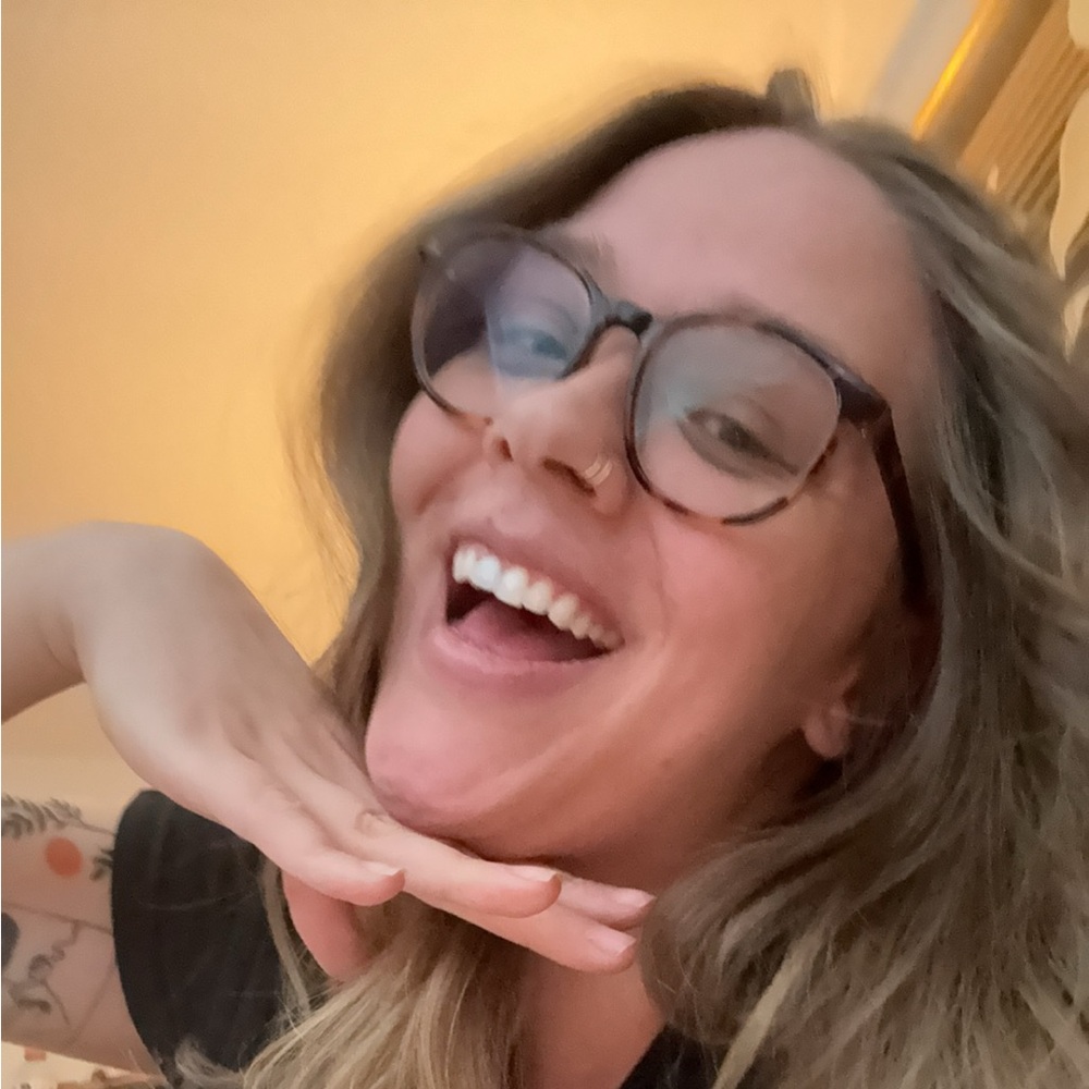Meet your Posher, Natalie